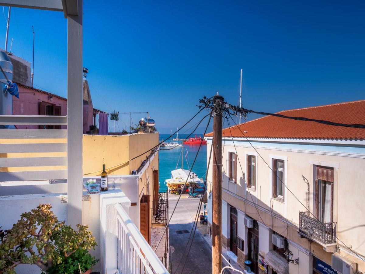 The Roof - Flat Sea View In Aegina Town Apartment Exterior photo